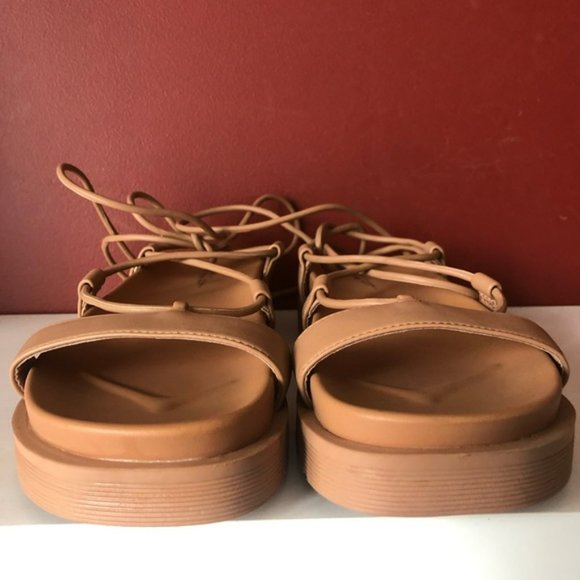 👛 (ANY 2/$25) CALL IT SPRING Gladiator Sandals Size 7.5 - Picture 4 of 8